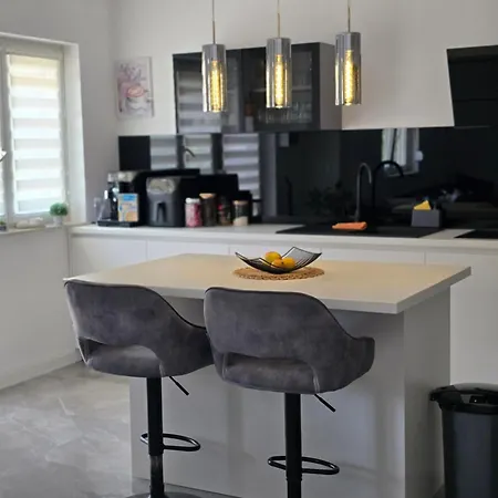 Luka Appartamento Podstrana